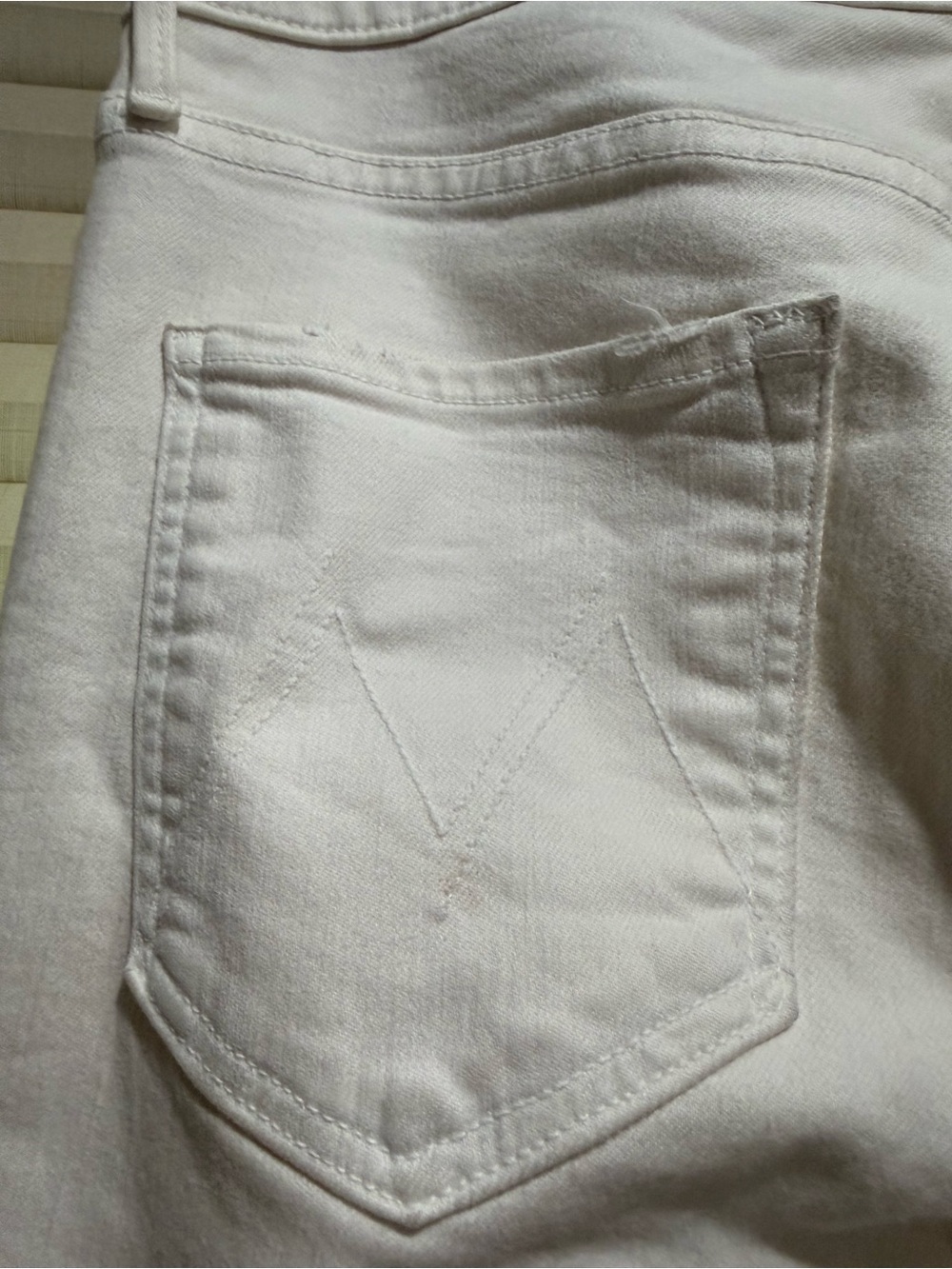 MOTHER White High-Rise Cropped Jeans with Raw Frayed Hem - Picture 3 of 8